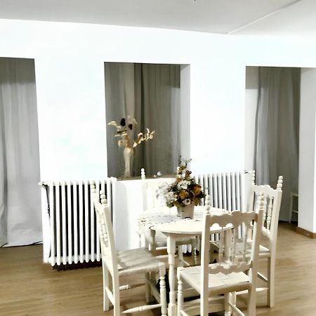Welcoming House In Burgos With Terrace And City View エクステリア 写真
