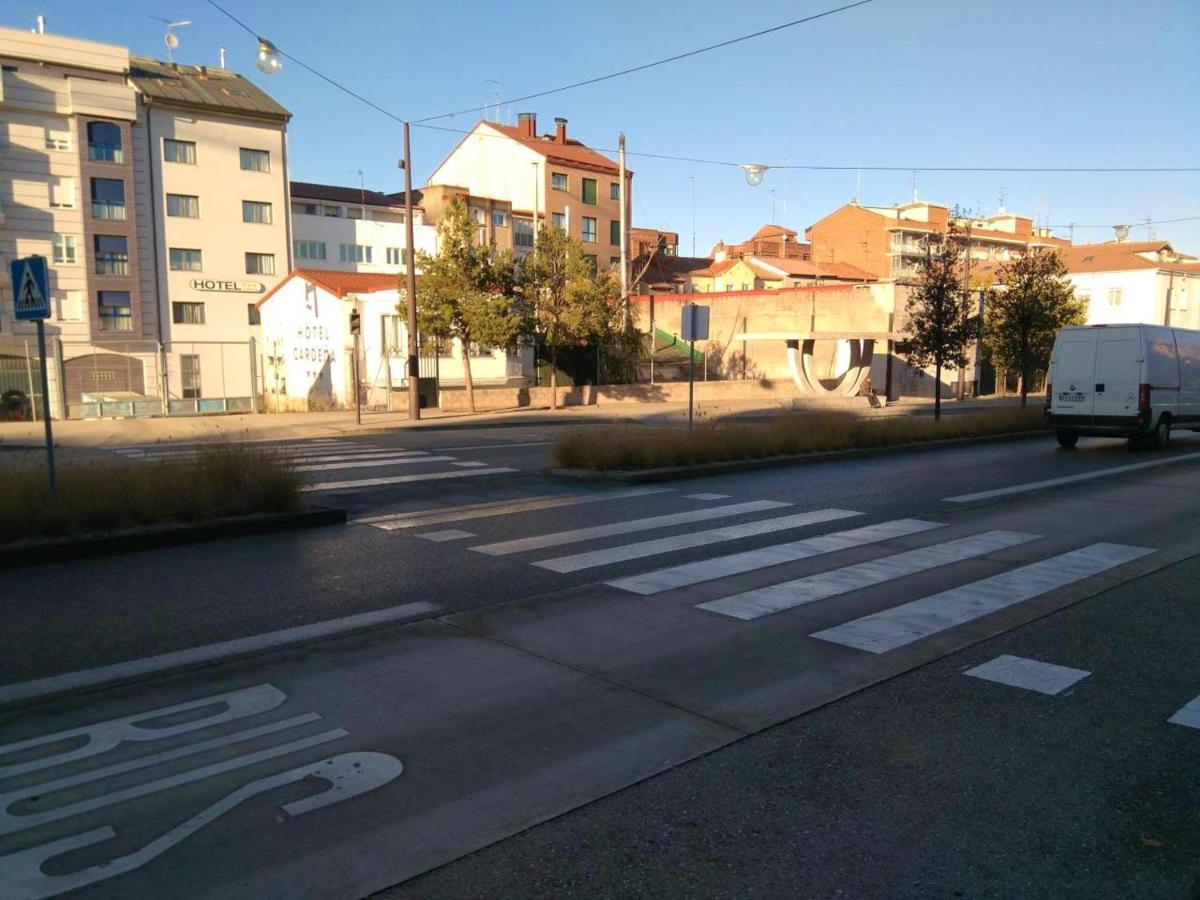 Welcoming House In Burgos With Terrace And City View エクステリア 写真